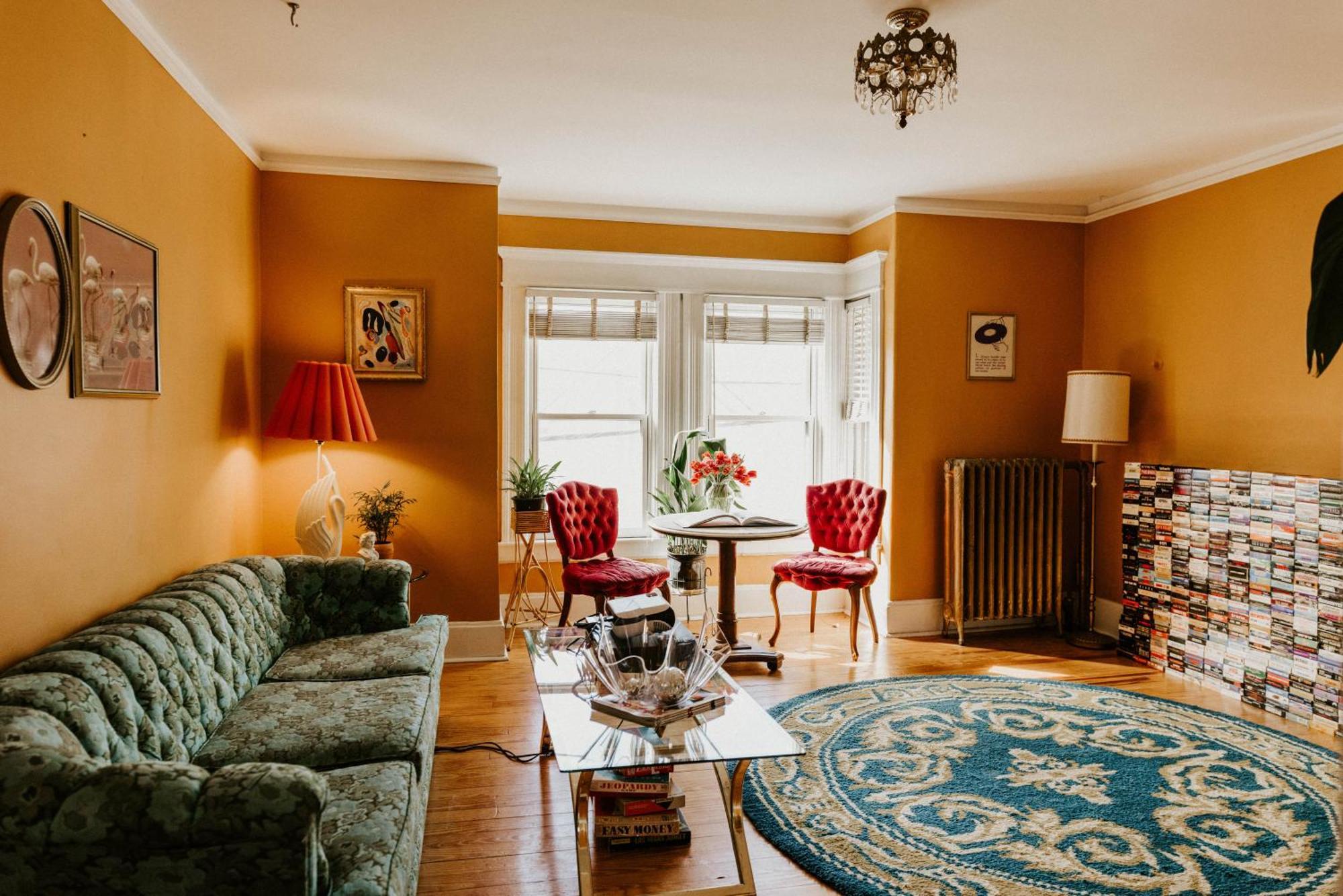 Appartamento Retro Gem Box Victorian Steps From Irvine Park Saint Paul Esterno foto